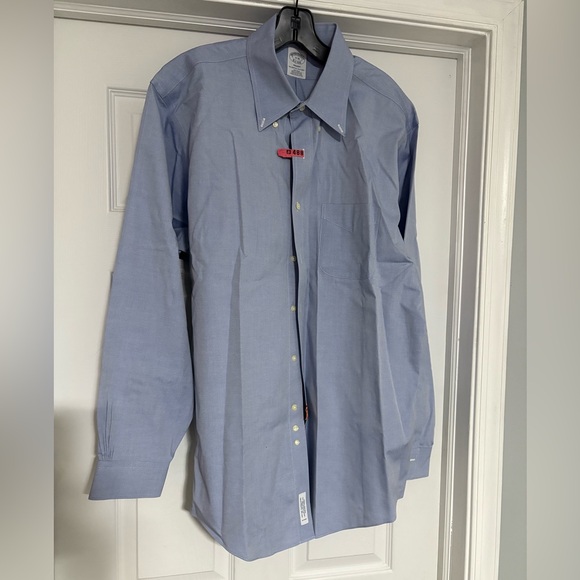 2 Brooks Brothers men’s dress shirt size 17-35 - Picture 3 of 5